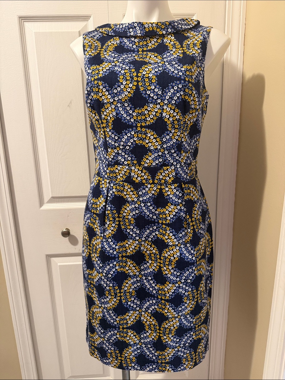 Boden Structured 50’s Style Navy & Yellow Sleeveless Printed Dress Size 8R